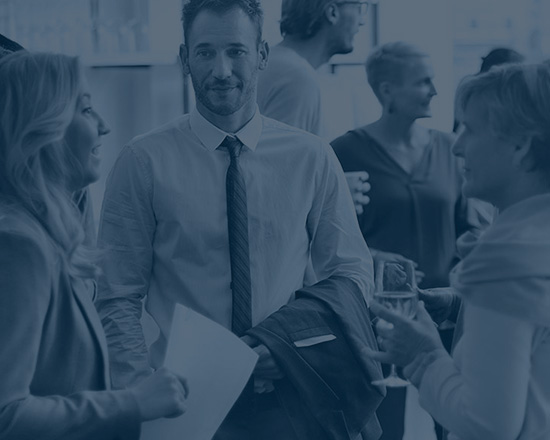 Espacio disponible para networking